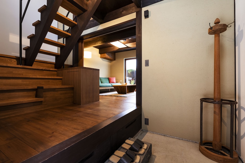 Town House No.2, Non Smoking - Photo 2