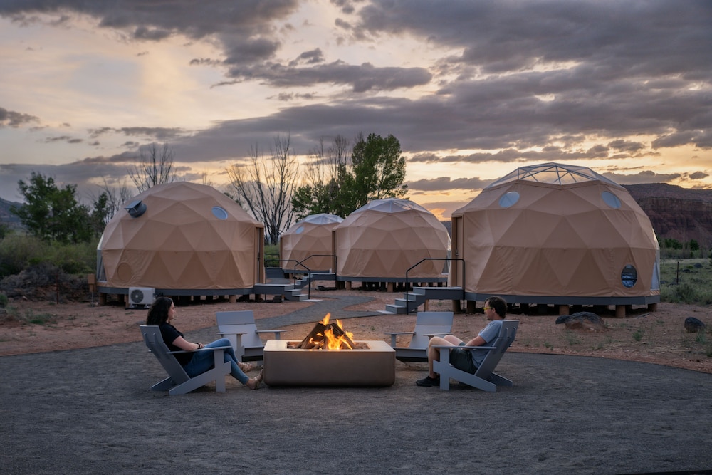 Glamping King Dome photo 3