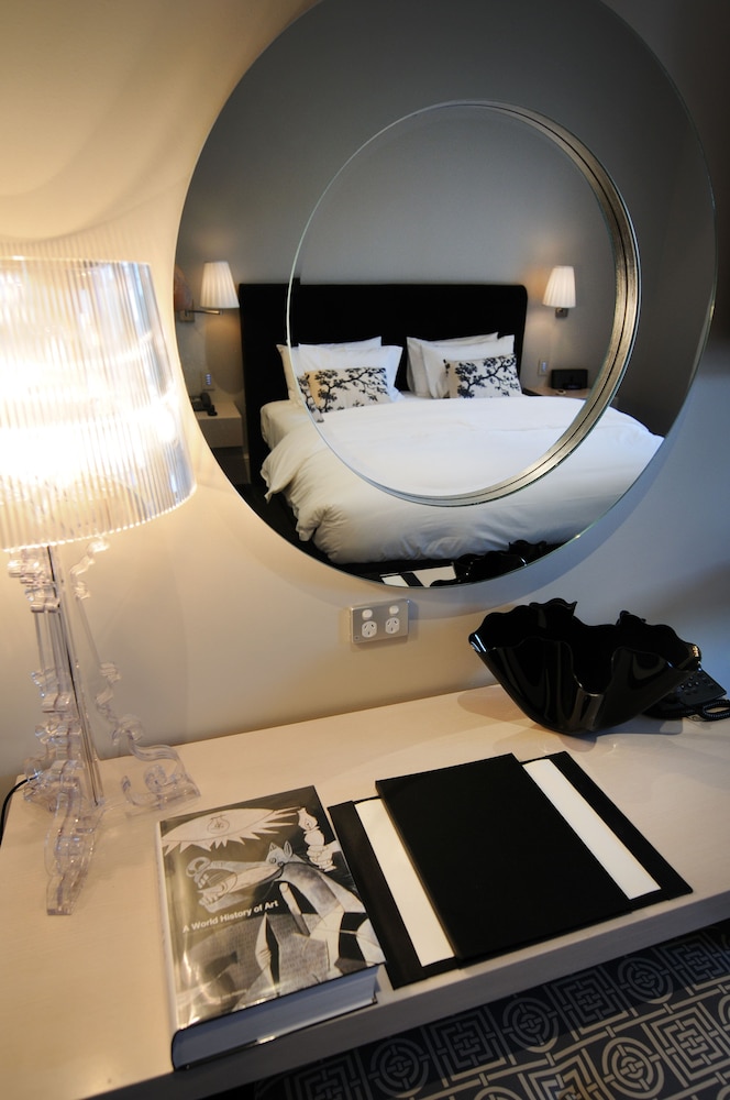 Standard Studio, Non Smoking, Kitchenette (King Room 1) photo 2