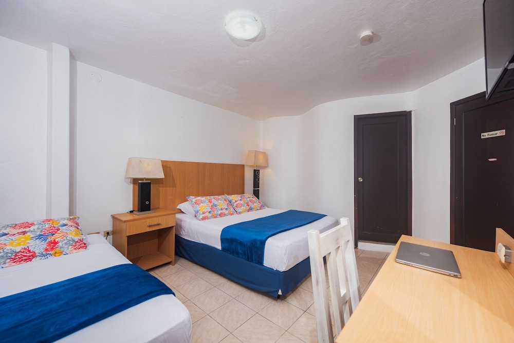 Comfort Triple Room, City View photo 1