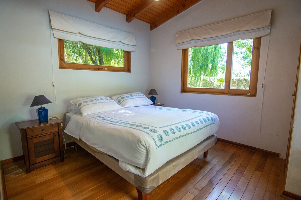 Grand Villa, 3 Bedrooms, Pool View photo 3