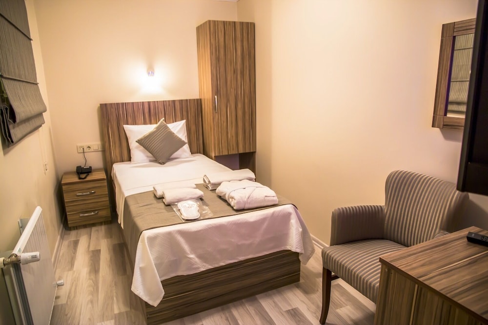 Economy Single Room, 1 Twin Bed, No Windows photo 1