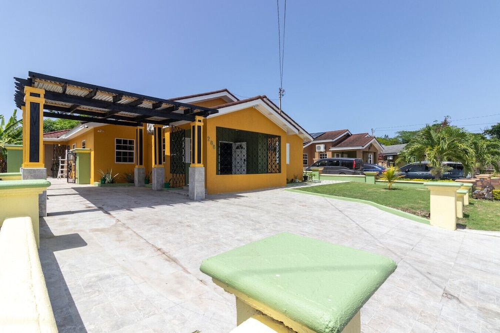 House photo 1