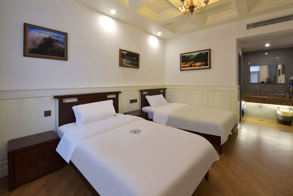 Superior Double or Twin Room, Garden View photo 2
