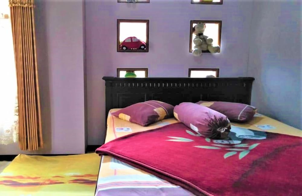 Standard Double Room - Photo 2