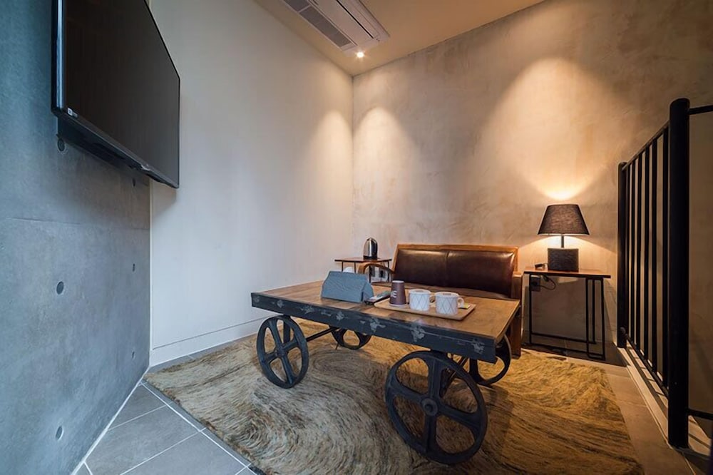 Premium Garden Room - Bath Bomb Package photo 2