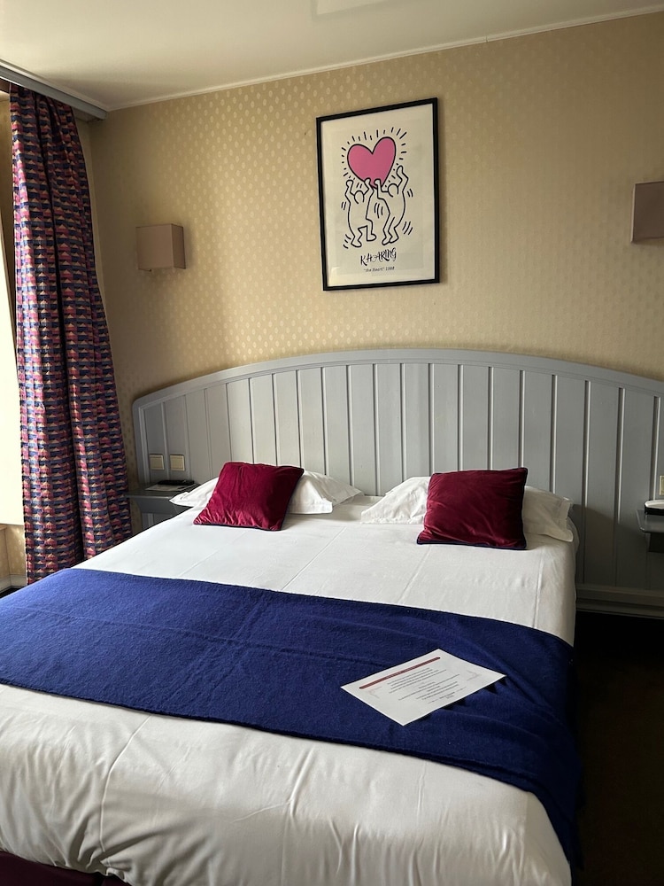 Superior Double or Twin Room - Photo 8