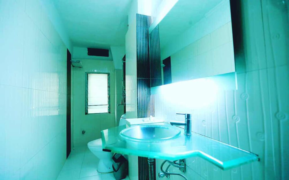 Luxury Room - Photo 15