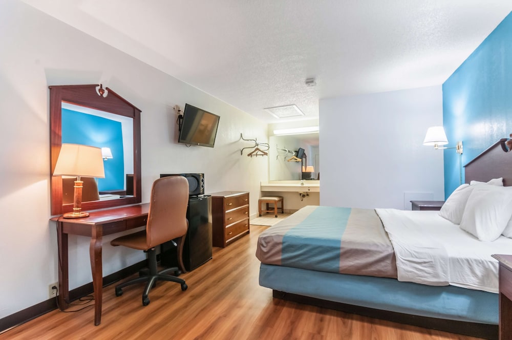 Standard Room, 1 Double Bed, Non Smoking, Kitchenette photo 1