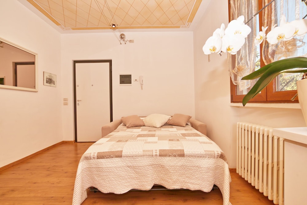 Basic Cabin, 1 Bedroom photo 2