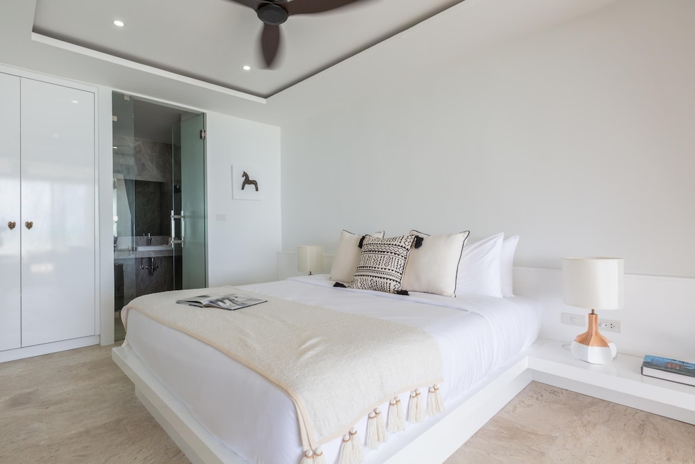 2 Bedroom Sea View Pool Suite & Cinema - Photo 8