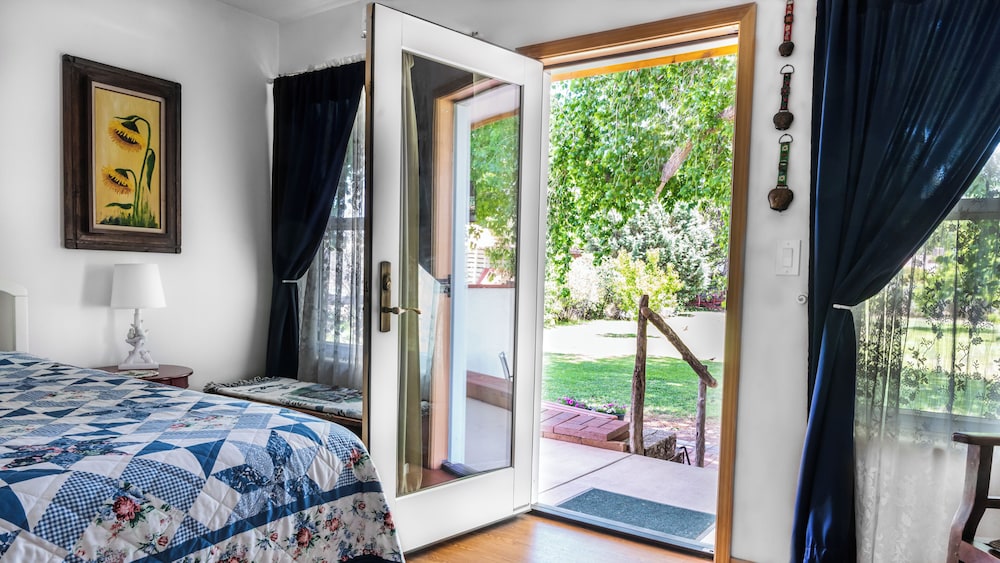 Red Horse Bed and Breakfast, 写真 3