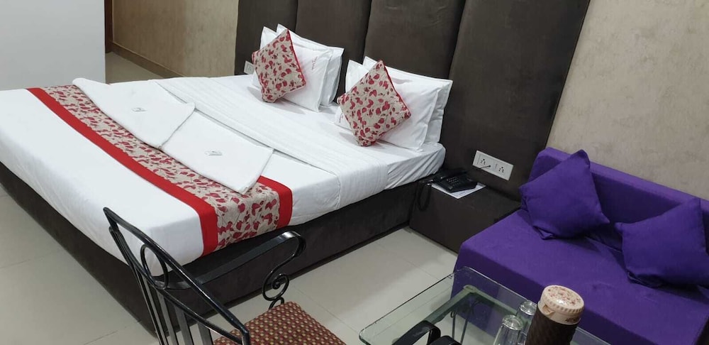 Family Twin Room, City View