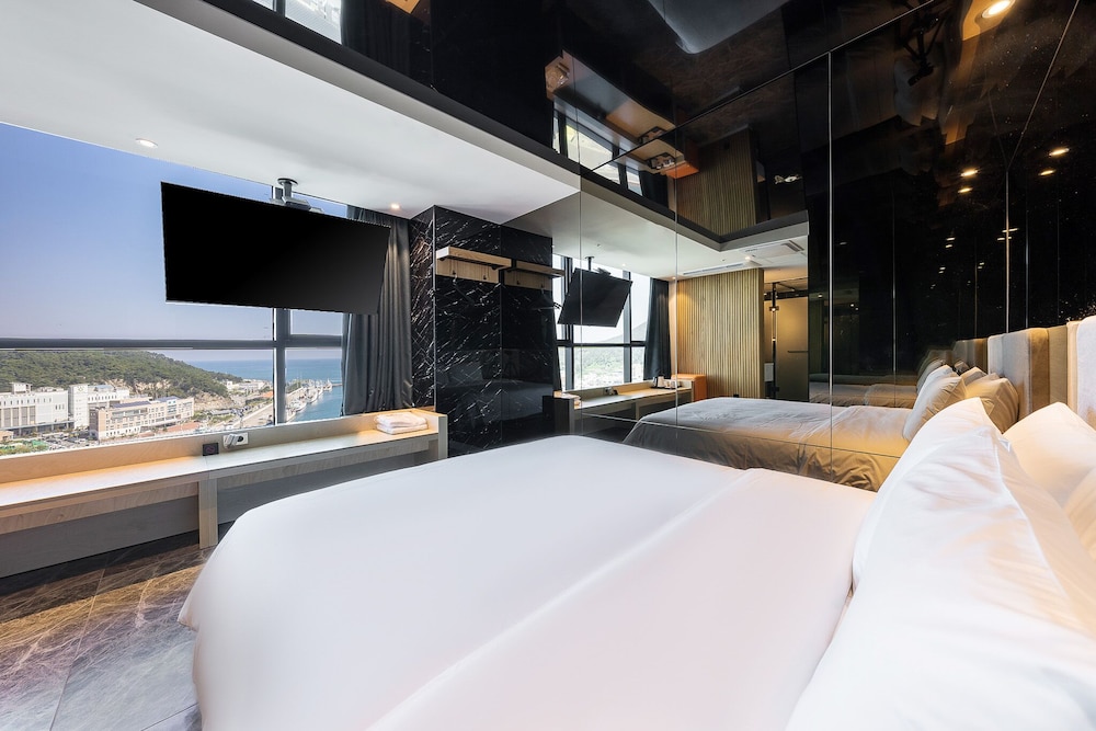 Ocean Superior - Photo 6