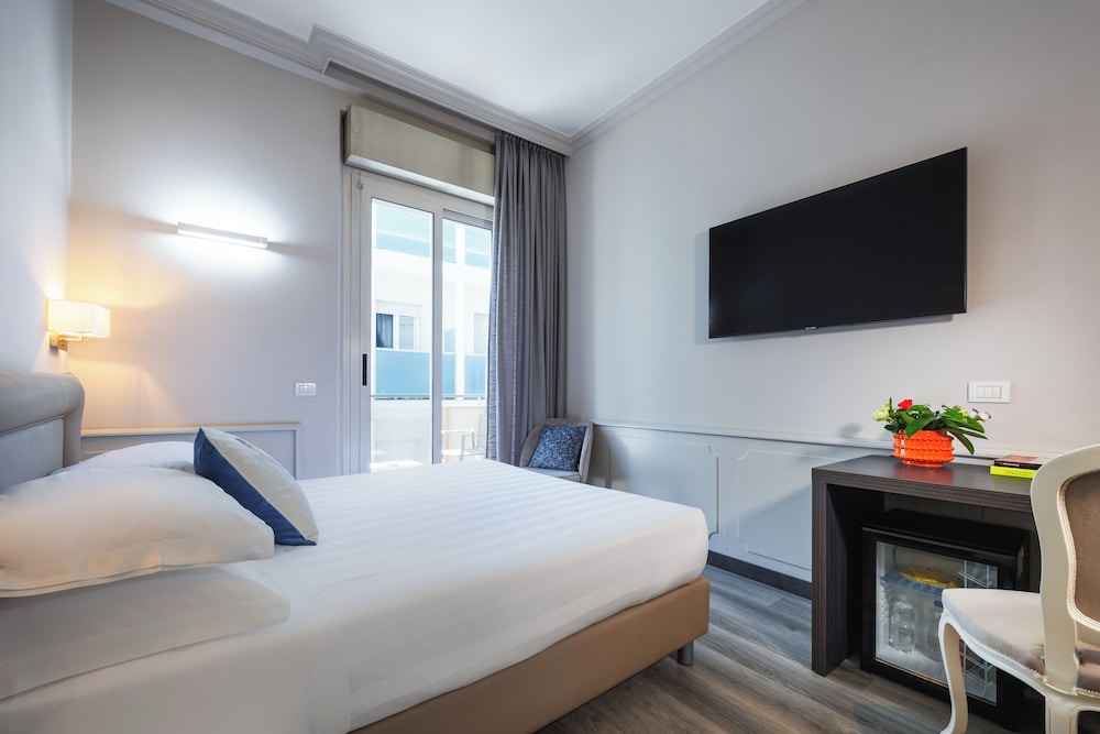 Business Double Room, Balcony photo 3