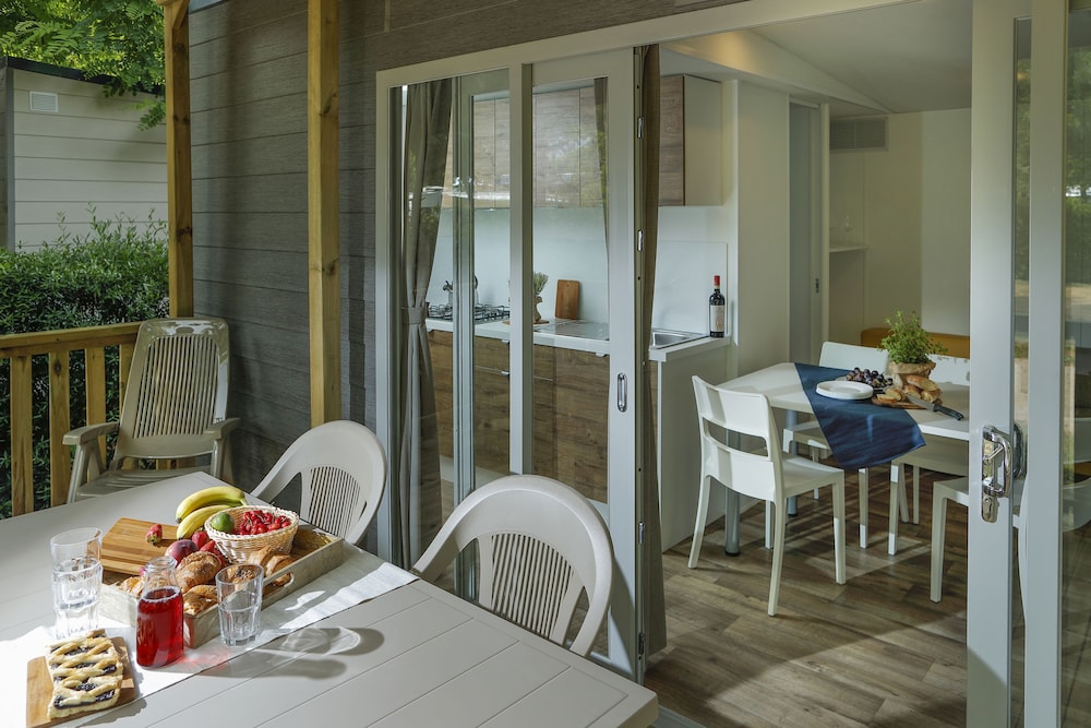 Superior Bungalow, 2 Bedrooms - Photo 18