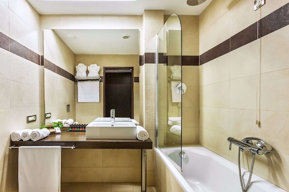 Executive Room, Sea View - Photo 5