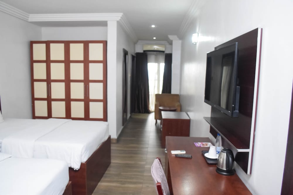 Executive Twin Room photo 2