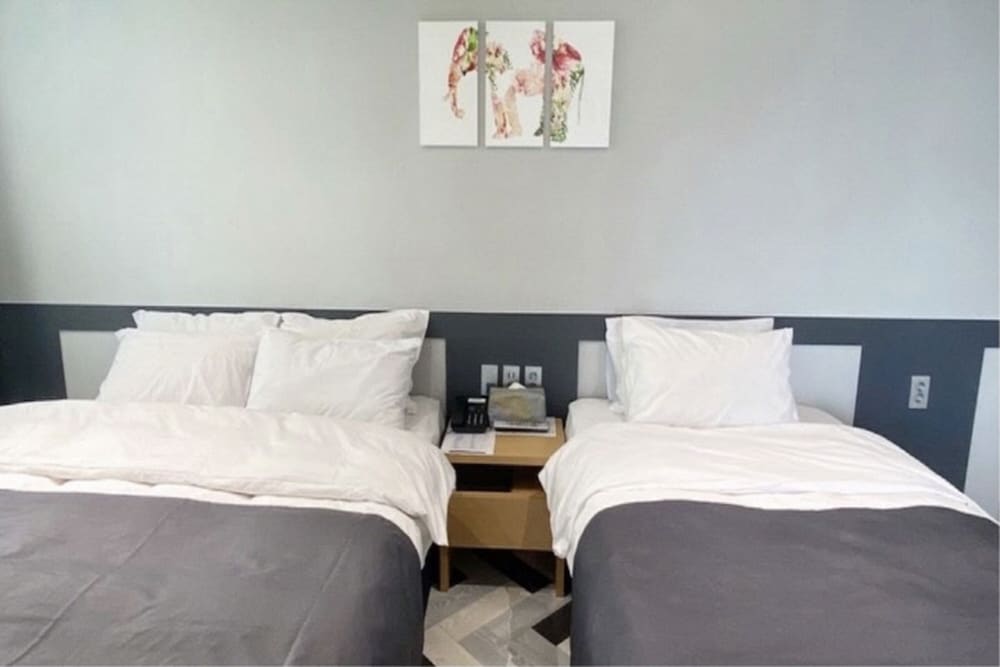 Suite, Ocean View