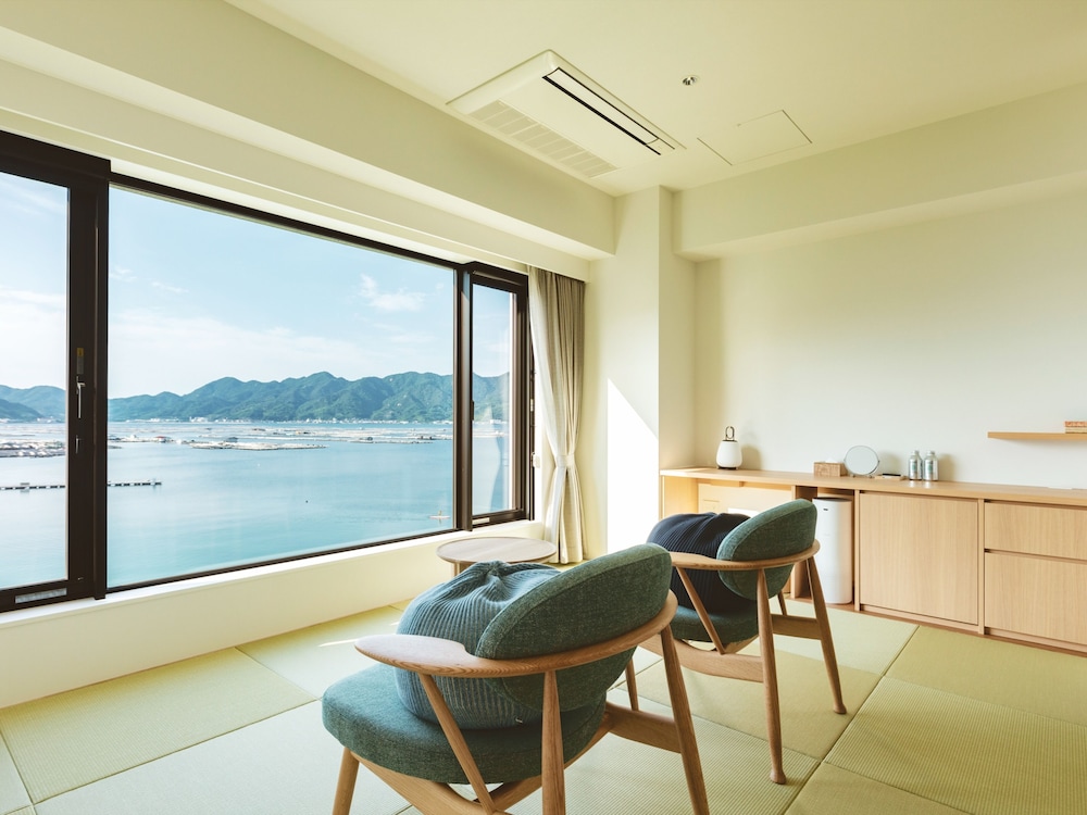 Standard Japanese Western-style Room B, Non Smoking, No Private Bathroom - Photo 2