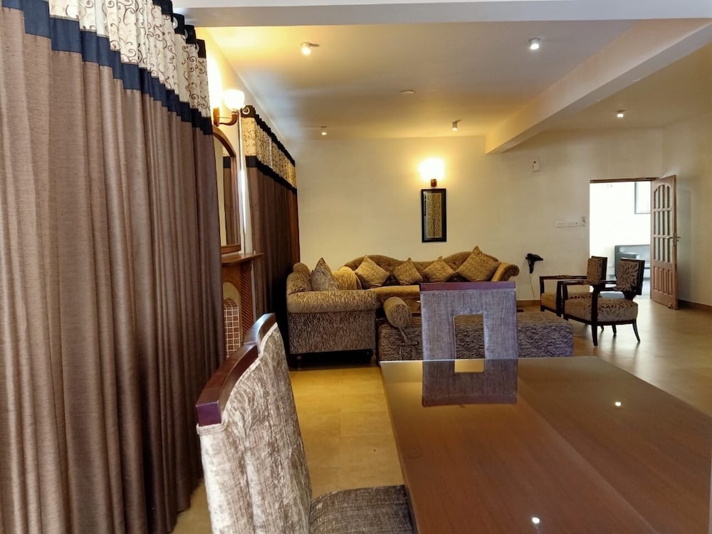 2 Room Cottage - Photo 4
