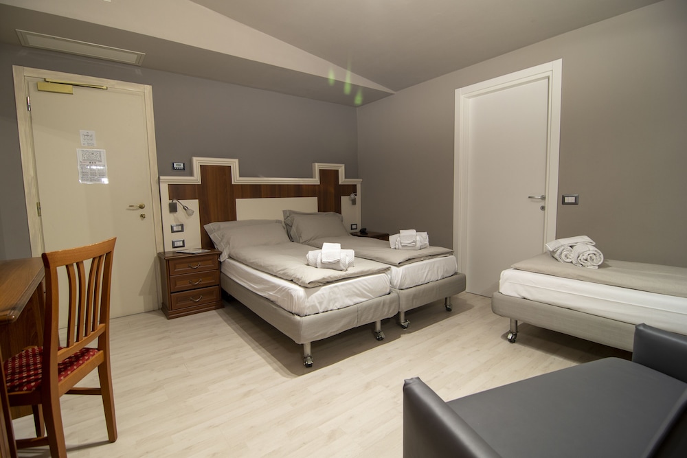 Comfort Room photo 1