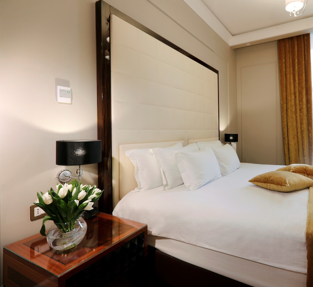 Yerevan Grand Suite photo 1