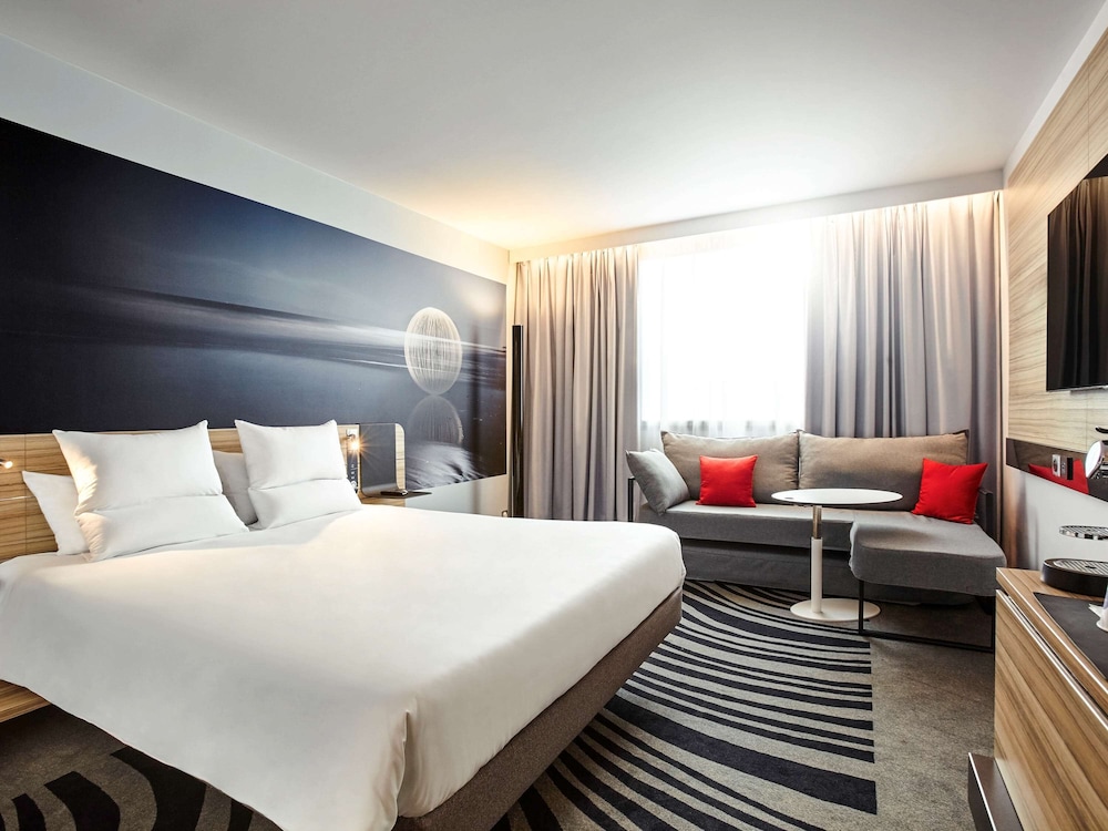 Superior Twin Room, 1 Queen Bed with Sofa bed photo 1