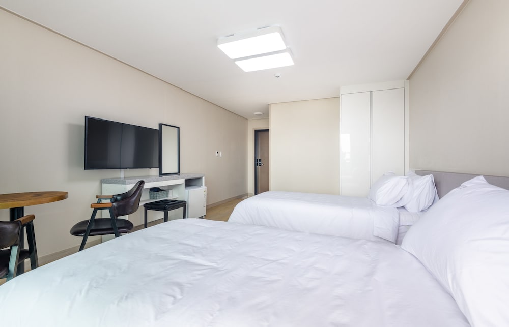 Room (For 2) photo 3