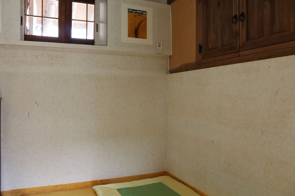 Traditional Room photo 1