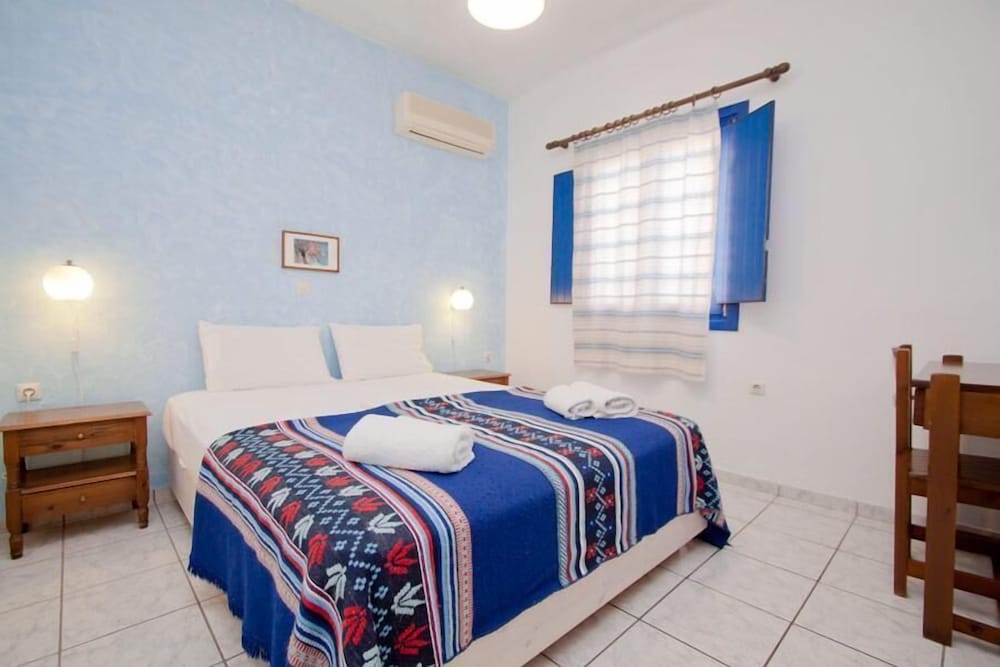 One Bedroom Apartment with Sea View - Photo 27