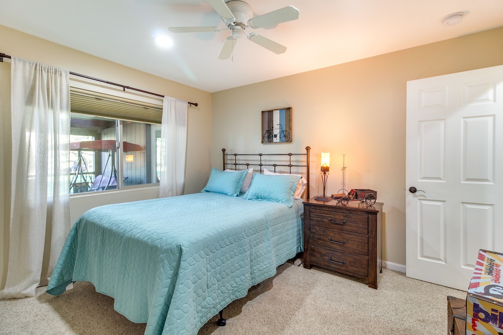 House (4 Bedrooms) photo 2