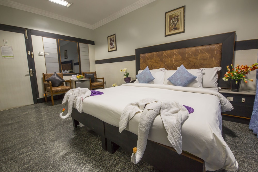 Economy Single Room