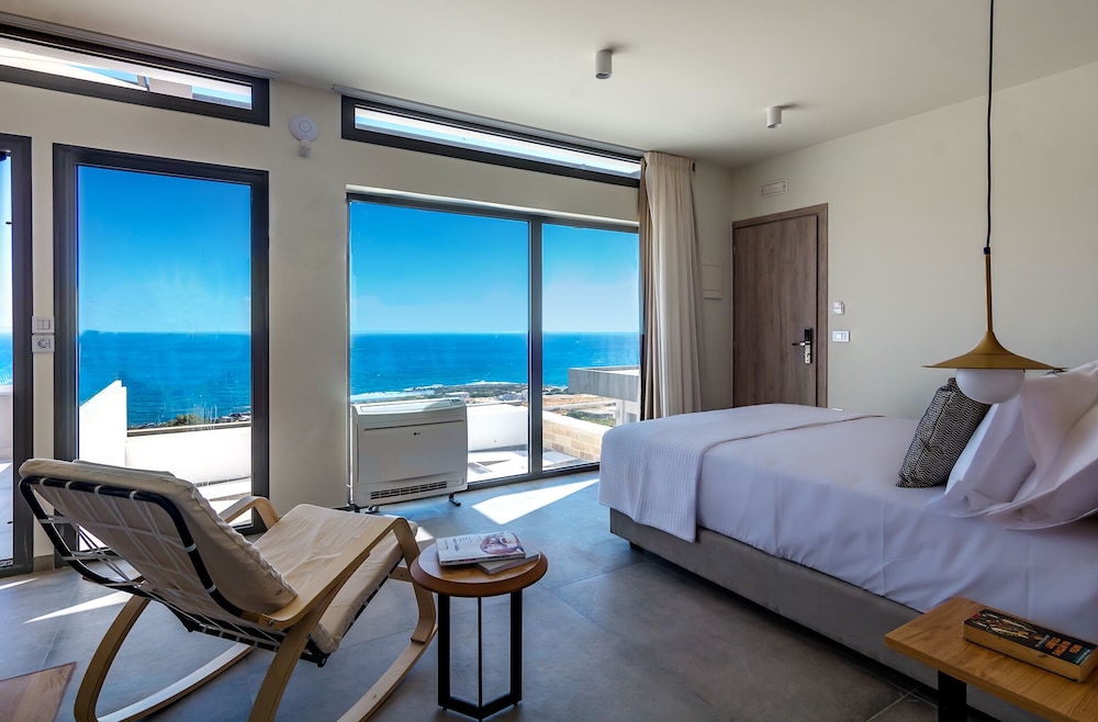 Sky Suite, Outdoor Jacuzzi