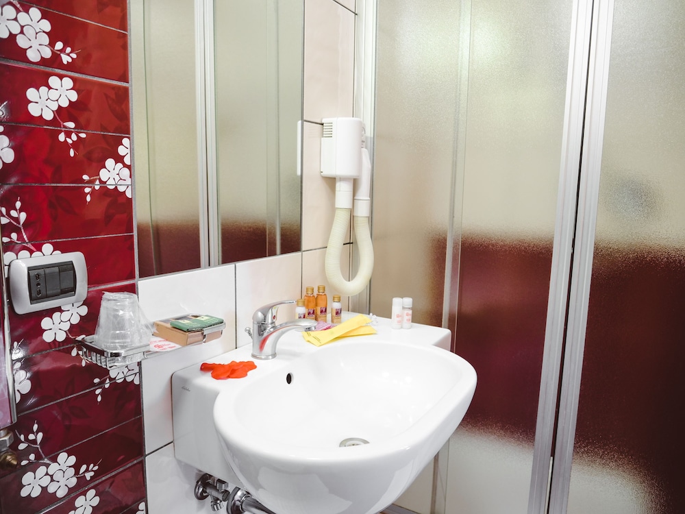 Superior Double Room - Photo 7
