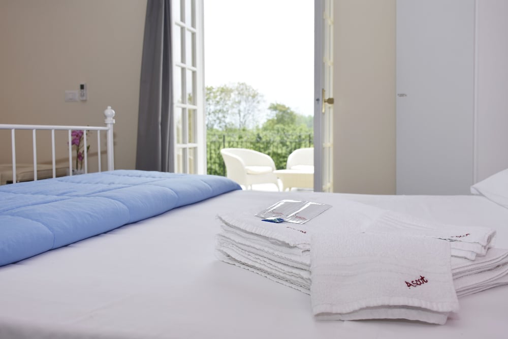 Comfort Double or Twin Room, Non Smoking photo 1