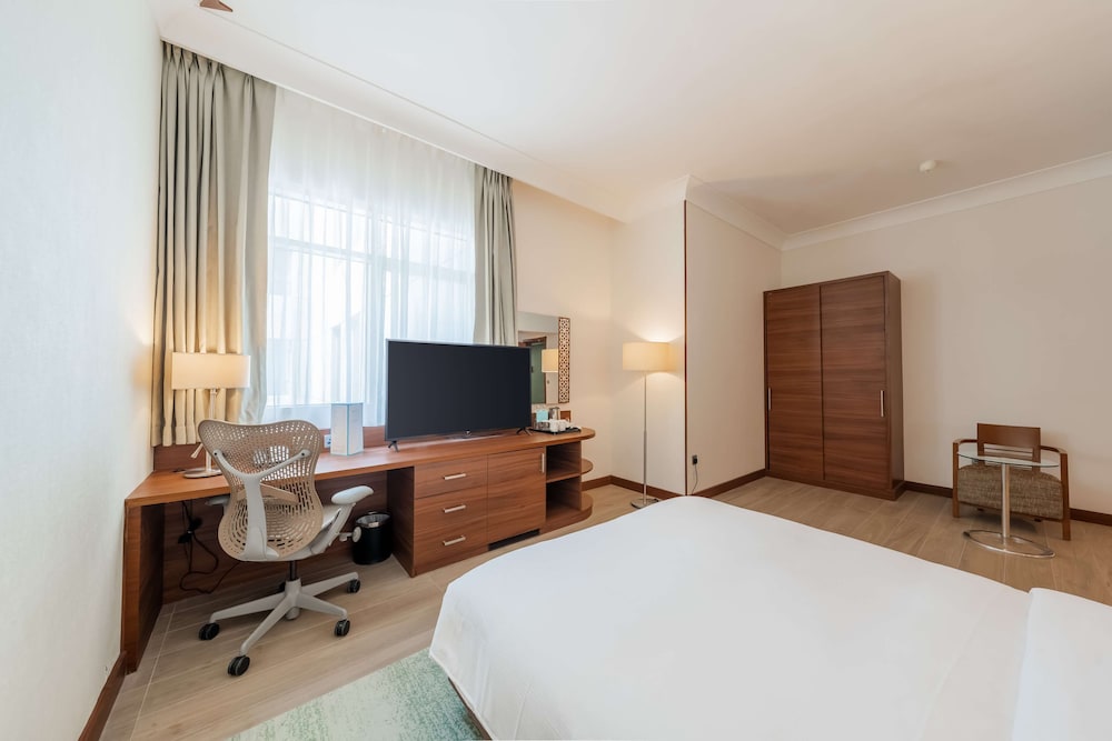 Room, 1 King Bed, Accessible photo 2