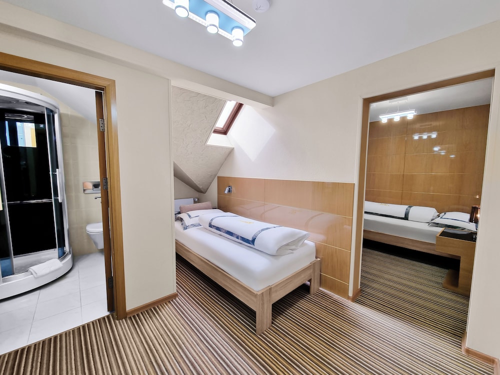 Superior Room, 2 Bedrooms photo 3