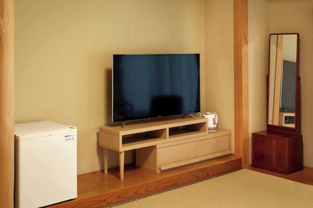 Japanese Western Style Room, Non Smoking (up to 3 People) - Photo 9