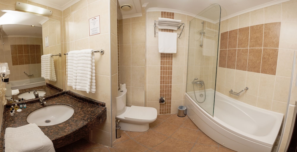 Standard Twin Room photo 3