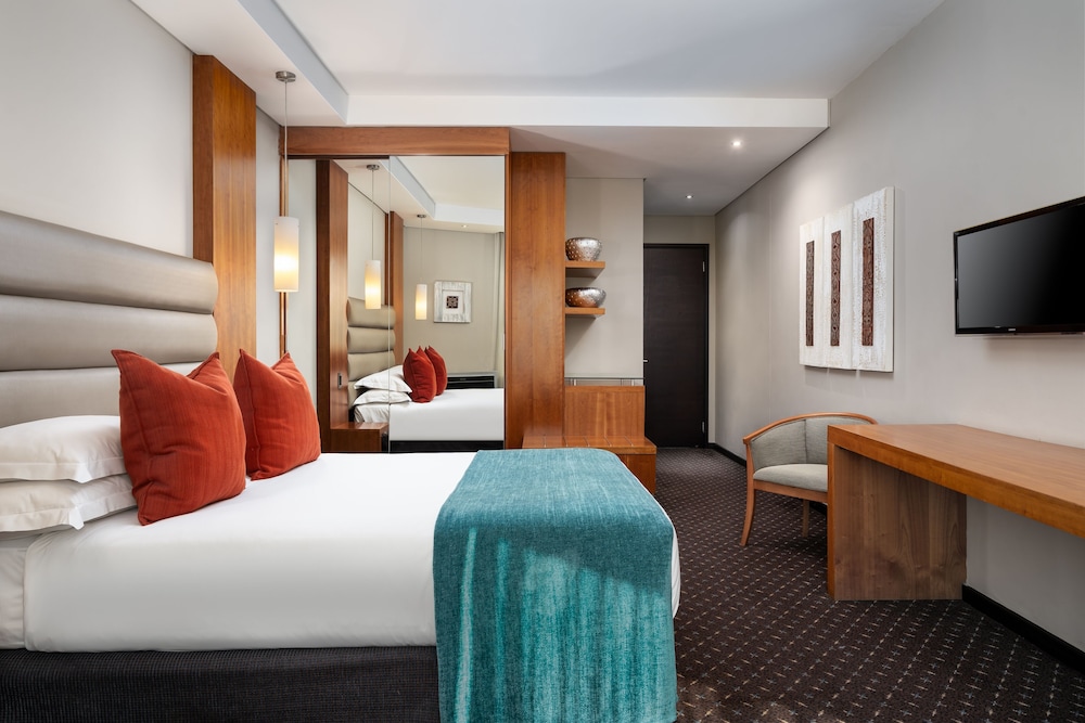 Standard Room, 1 Queen Bed