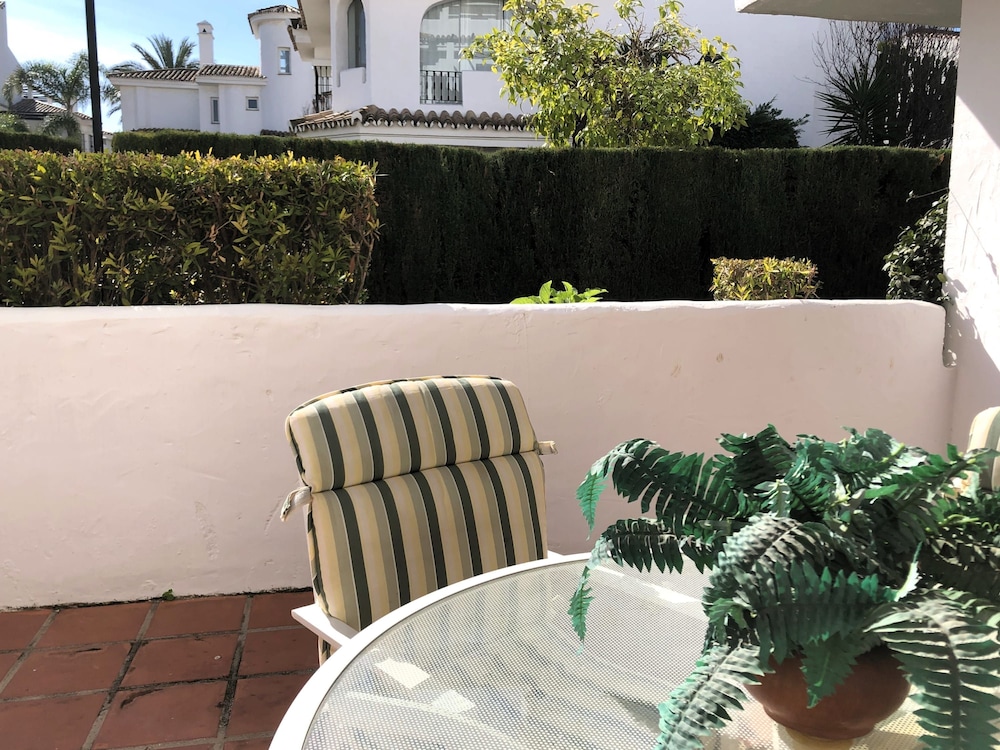 3 Bed Excellent and Quiet Location F-4, Billede 23