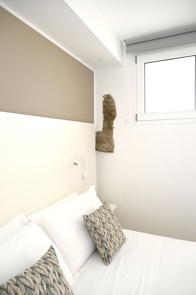 Basic Double Room photo 1