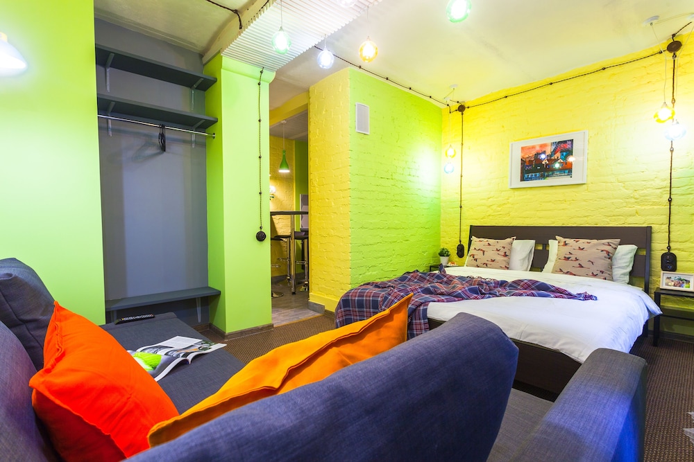 Design Studio photo 2