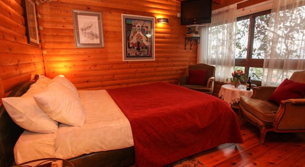 Bungalow photo 2