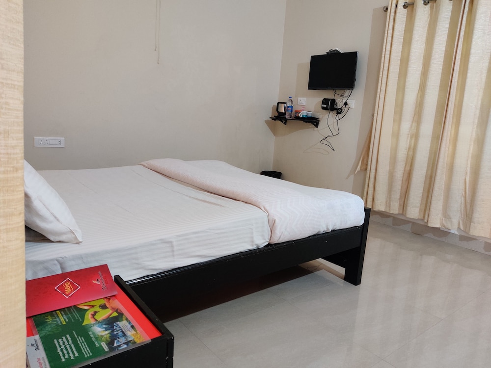 Deluxe Twin Room photo 2