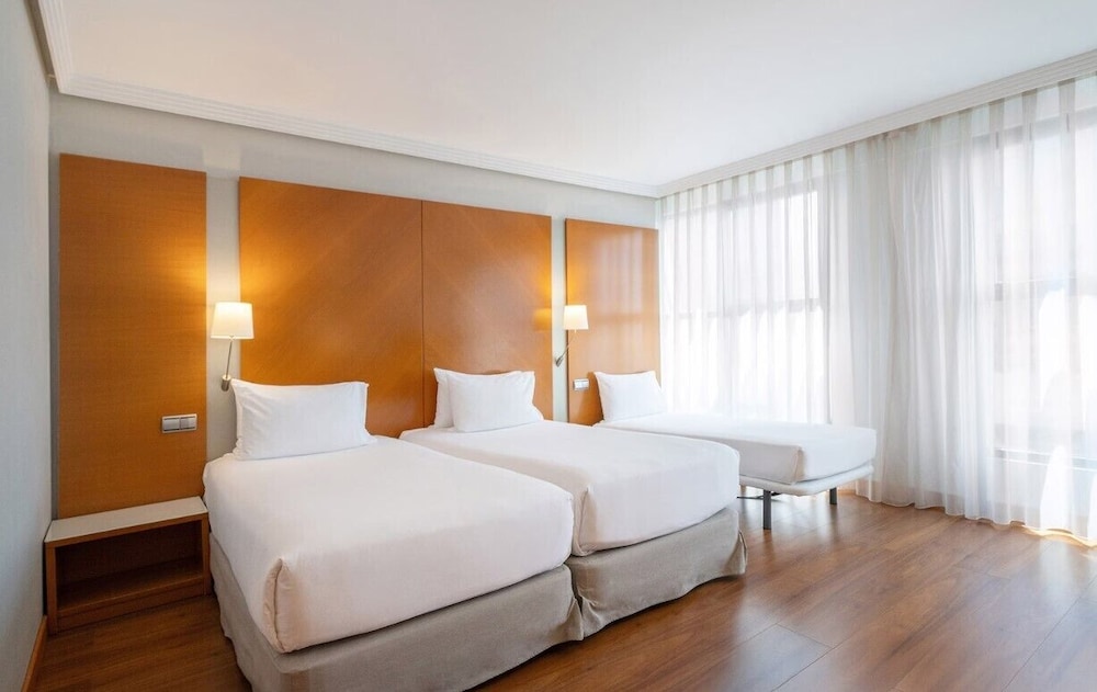 Comfort Room (with Extra Bed)