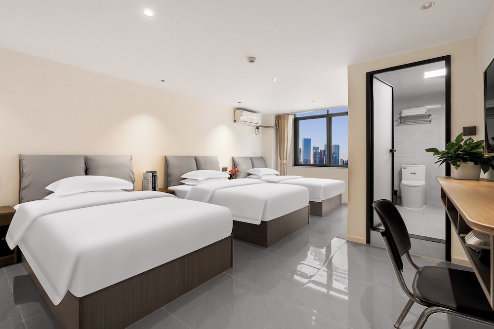 Basic Triple Room