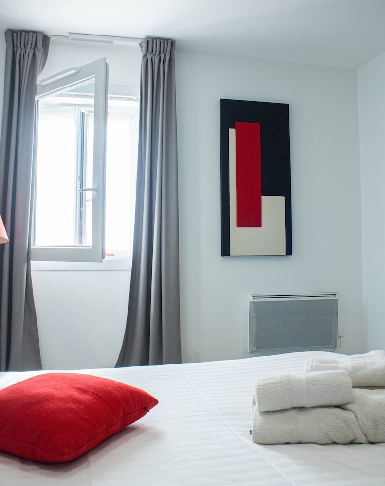 Standard Room - Photo 9