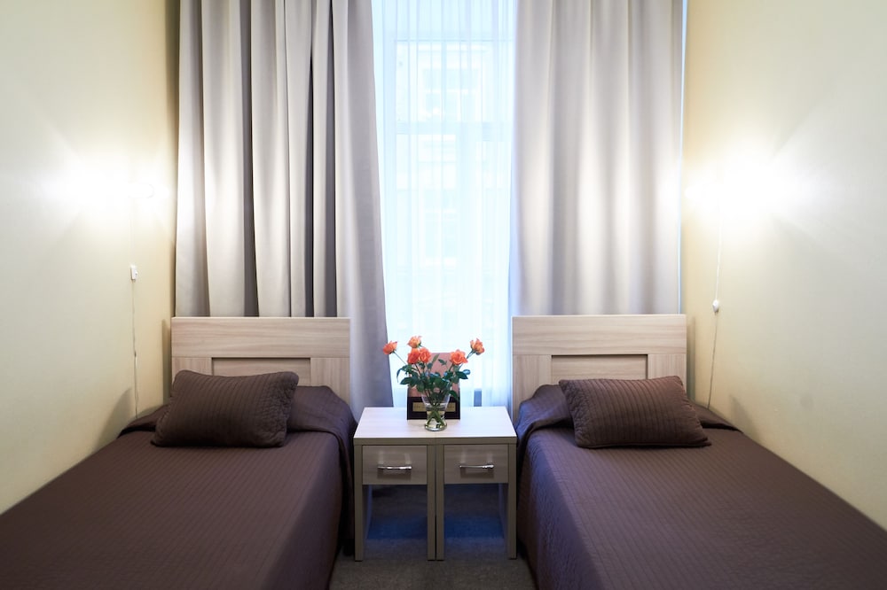 Standard Twin Room, 2 Twin Beds photo 2